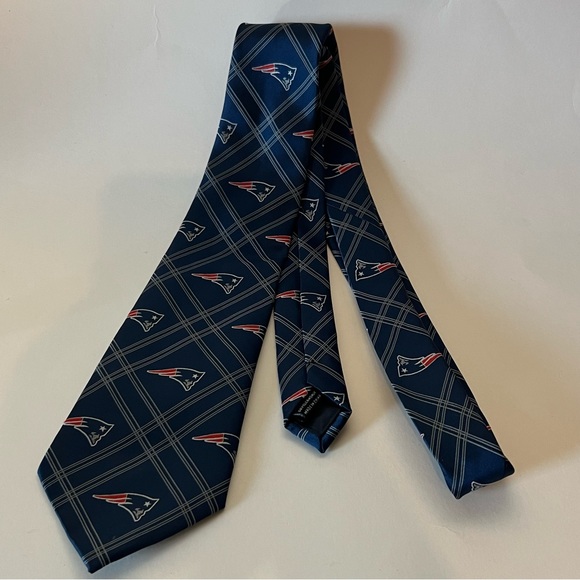 New England Patriots Neck Tie NFL Official 56”x3.5” 100% Polyester  Pre-Owned - Picture 5 of 6